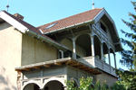 Különleges műemléki hangulatú CREATON tetőcserép egy korabeli villa tetőszerkezetén 