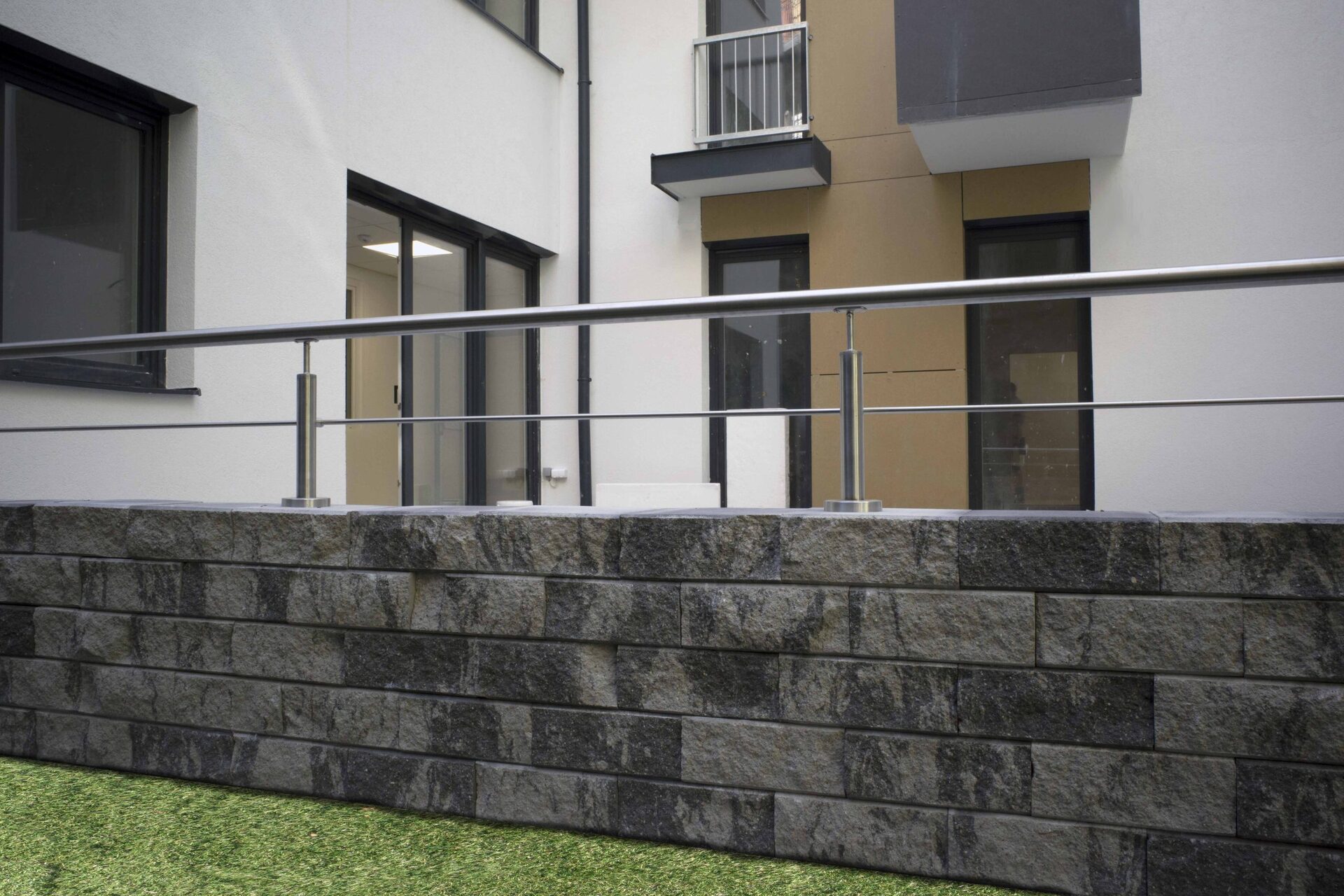 betonEPAG Stonework hasított falrendszer