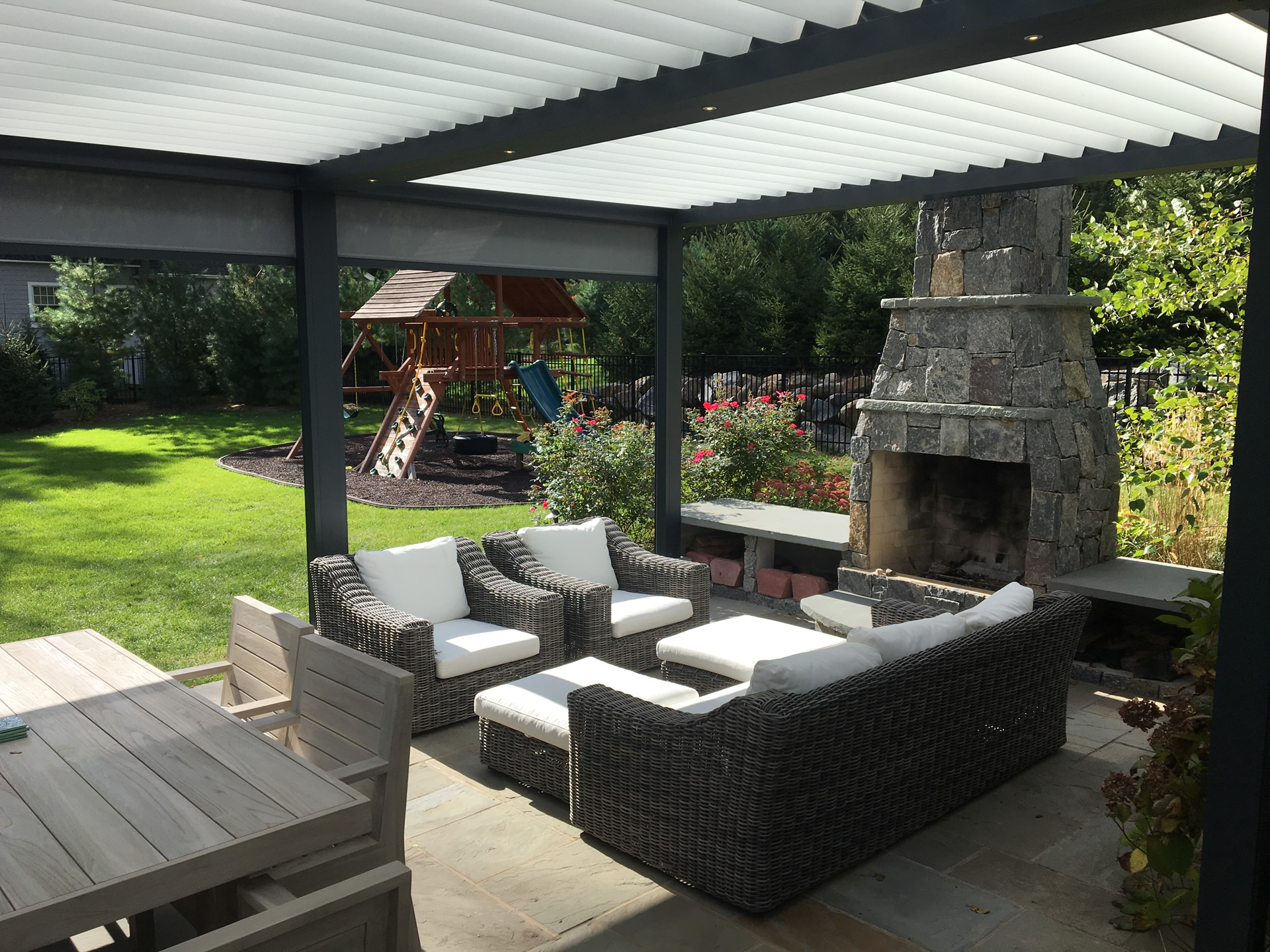 Brustor B200 és B200 XL pergola
