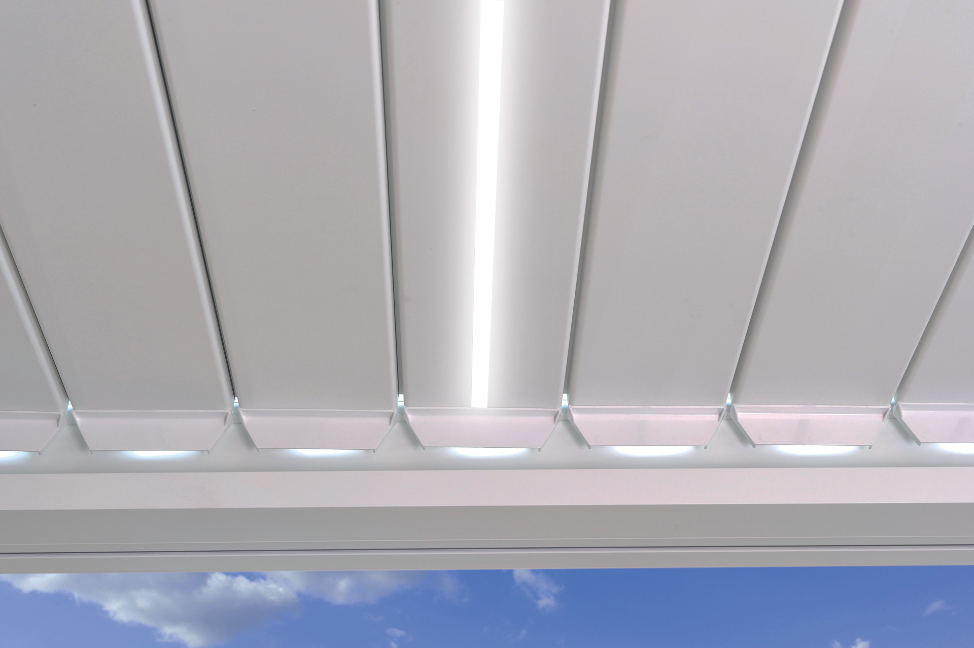 Brustor B200 és B200 XL pergola