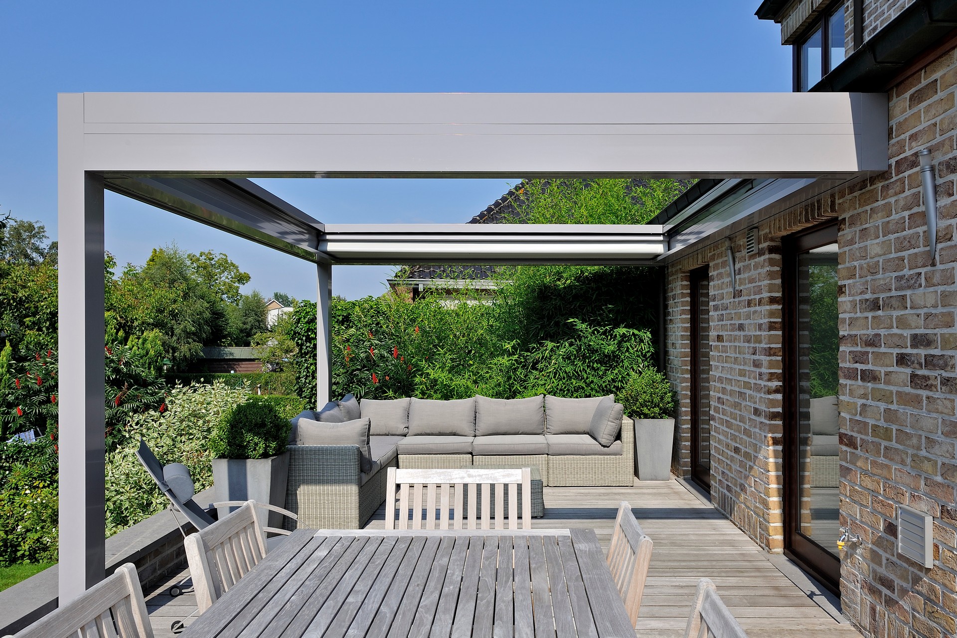 Brustor B300 pergola