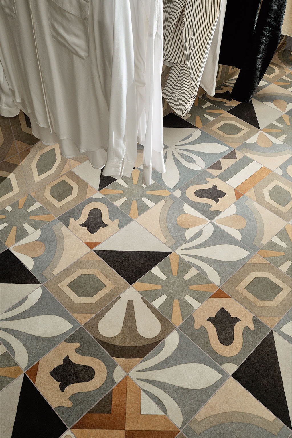 Ceramica Fioranese kerámiaburkolatok - Cementine Boho