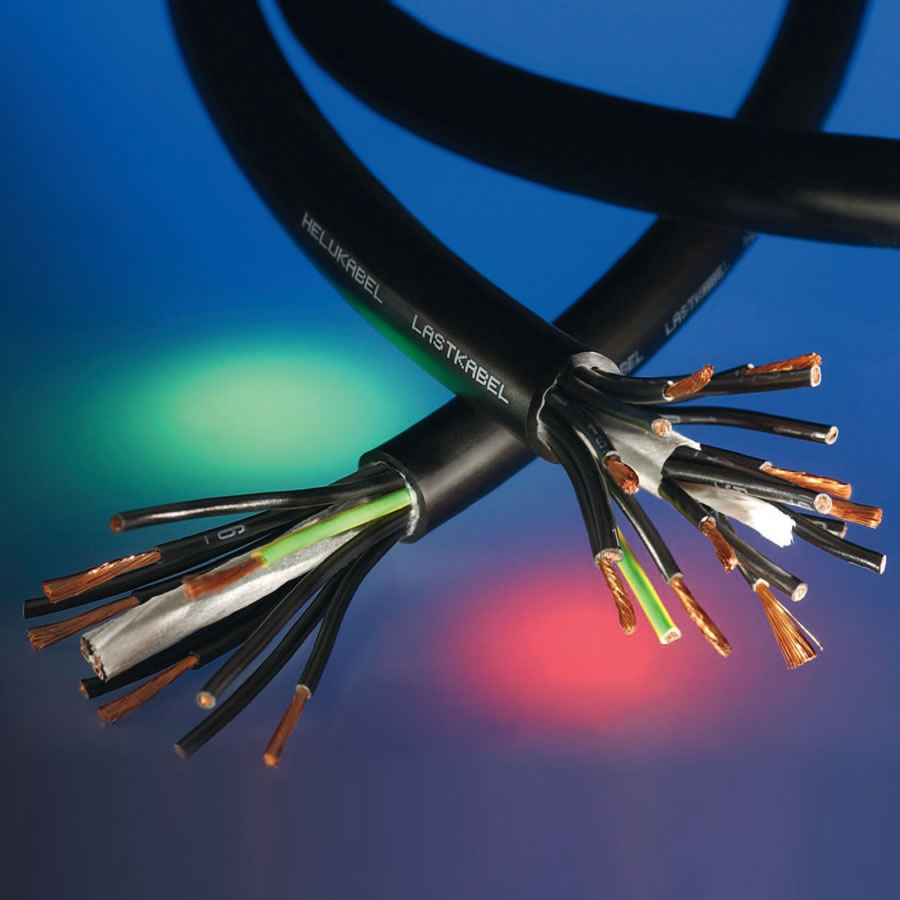 HELUKABEL médiakábelek