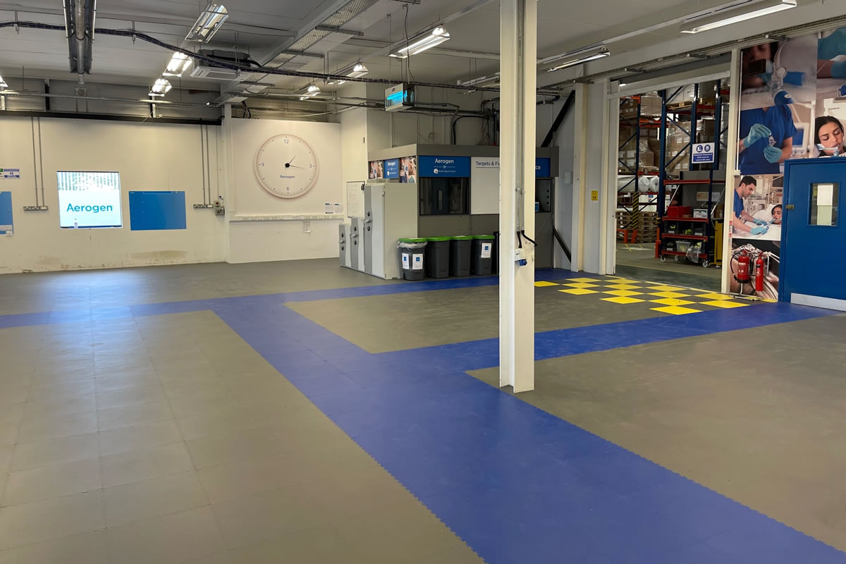 R-Tile modul PVC burkolatok - raktári padlórendszer