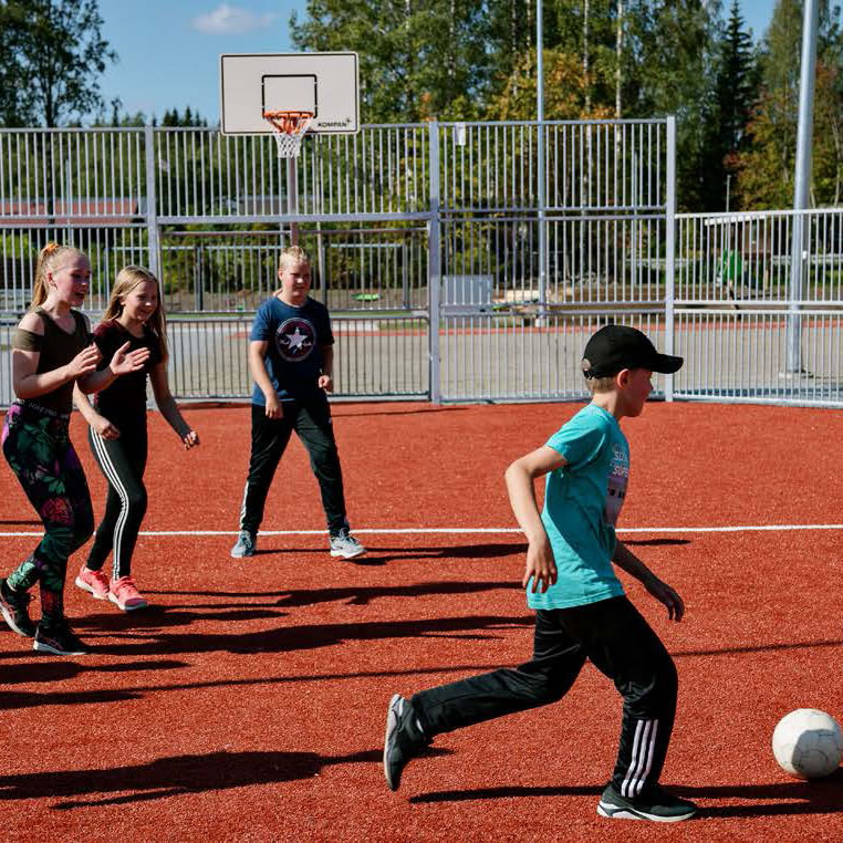 KOMPAN Multisport sportpályaelemek