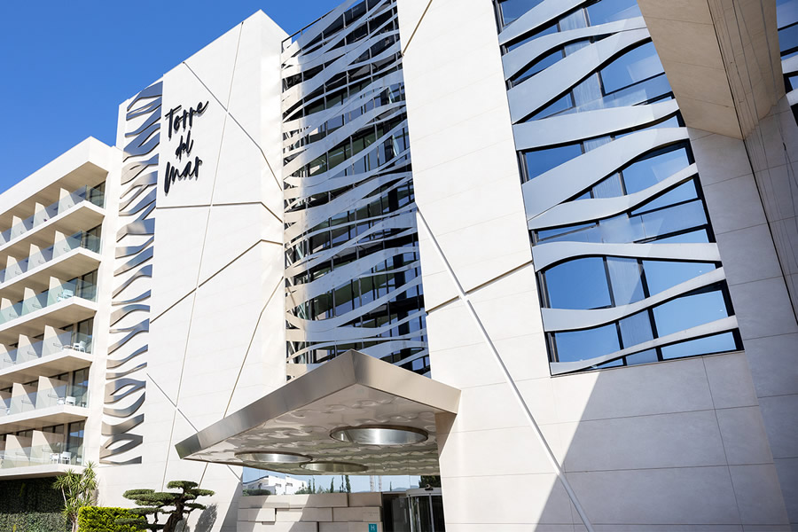 Grespania Coverlam referencia – Hotel Torre de Mar, Ibiza