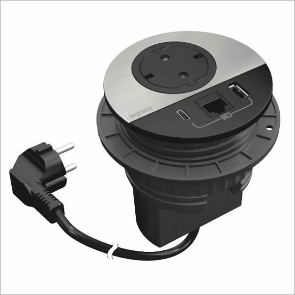 654712 - Incara Disq 80 - bútorba süllyeszthető 2P+F + USB A+C + RJ45 Cat.6 UTP aljzat, 2 m kábellel, alumínium