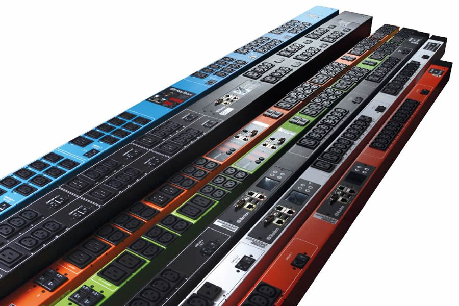 Raritan intelligens rack elosztósorok