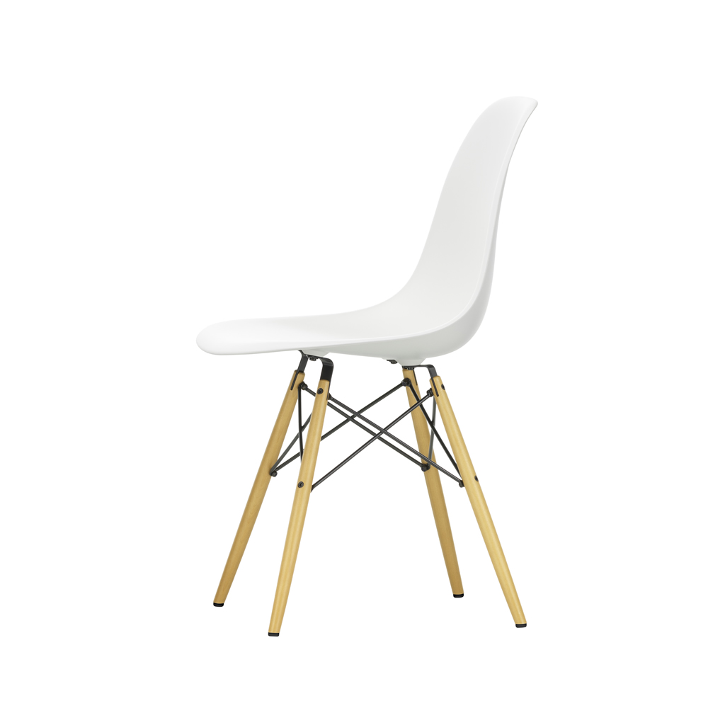 Vitra Eames Plastic Chair