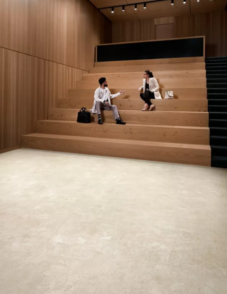 Interface Earthen Forms LVT burkolat