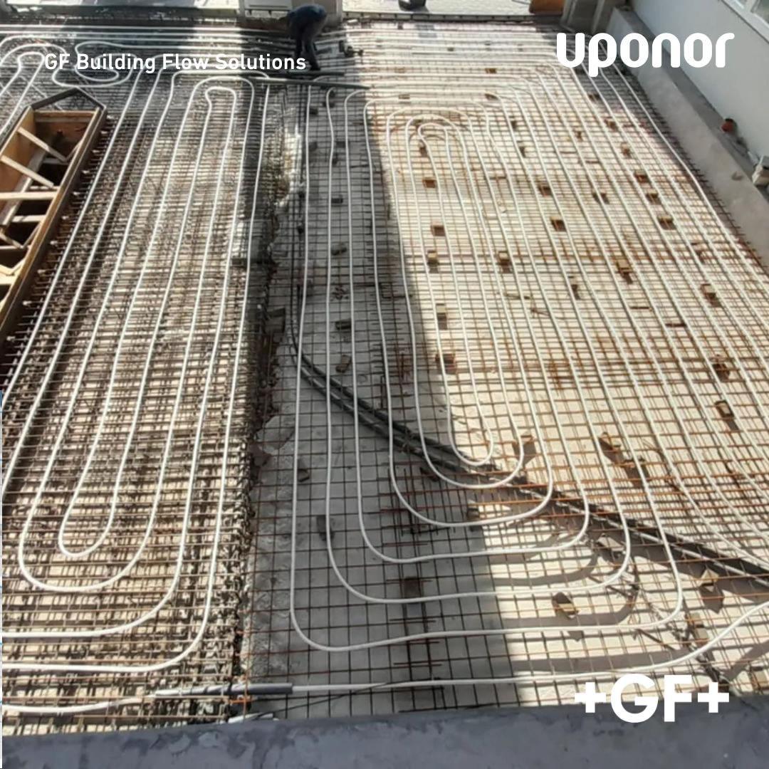Kamion szervíz Uponor Magna ipari padlófűtés-rendszere