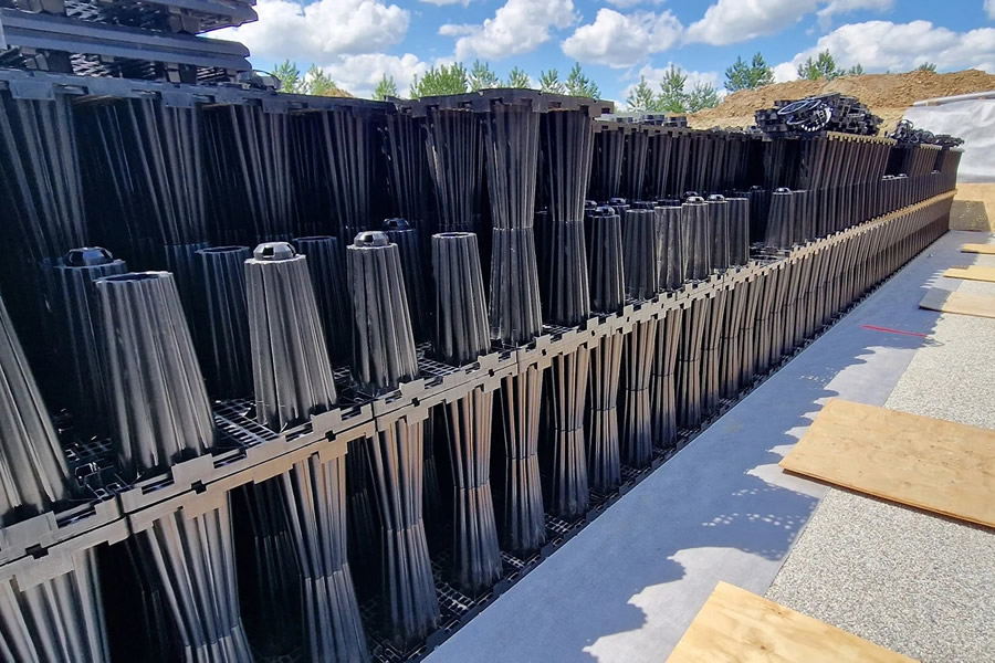 ACO Stormbrixx SD szikkasztórendszer az Organo-Pet élelmiszer-feldolgozó telephelyén