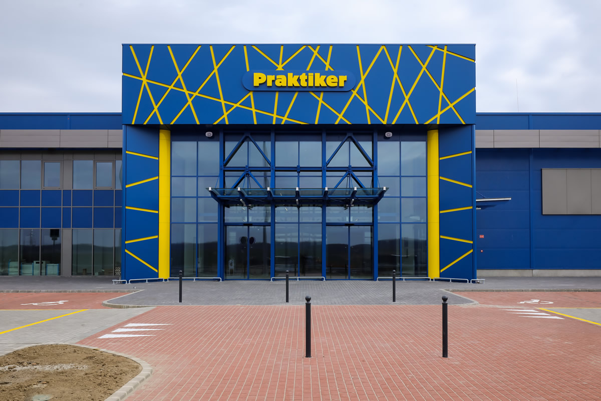Alubuild Buildbond referencia – Praktiker, Veszprém