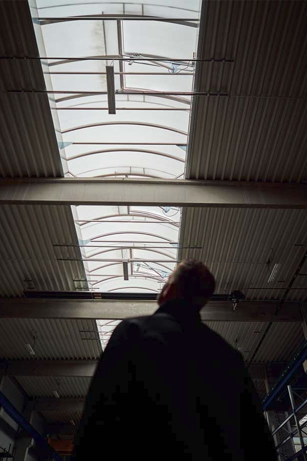 Az Erich Schäfer raktárépületének bővítése VELUX Commercial sávos felülvilágítókkal