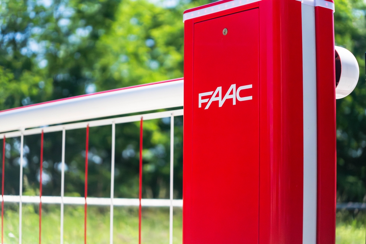 FAAC sorompó – MOL Dunai Finomító, Százhalombatta