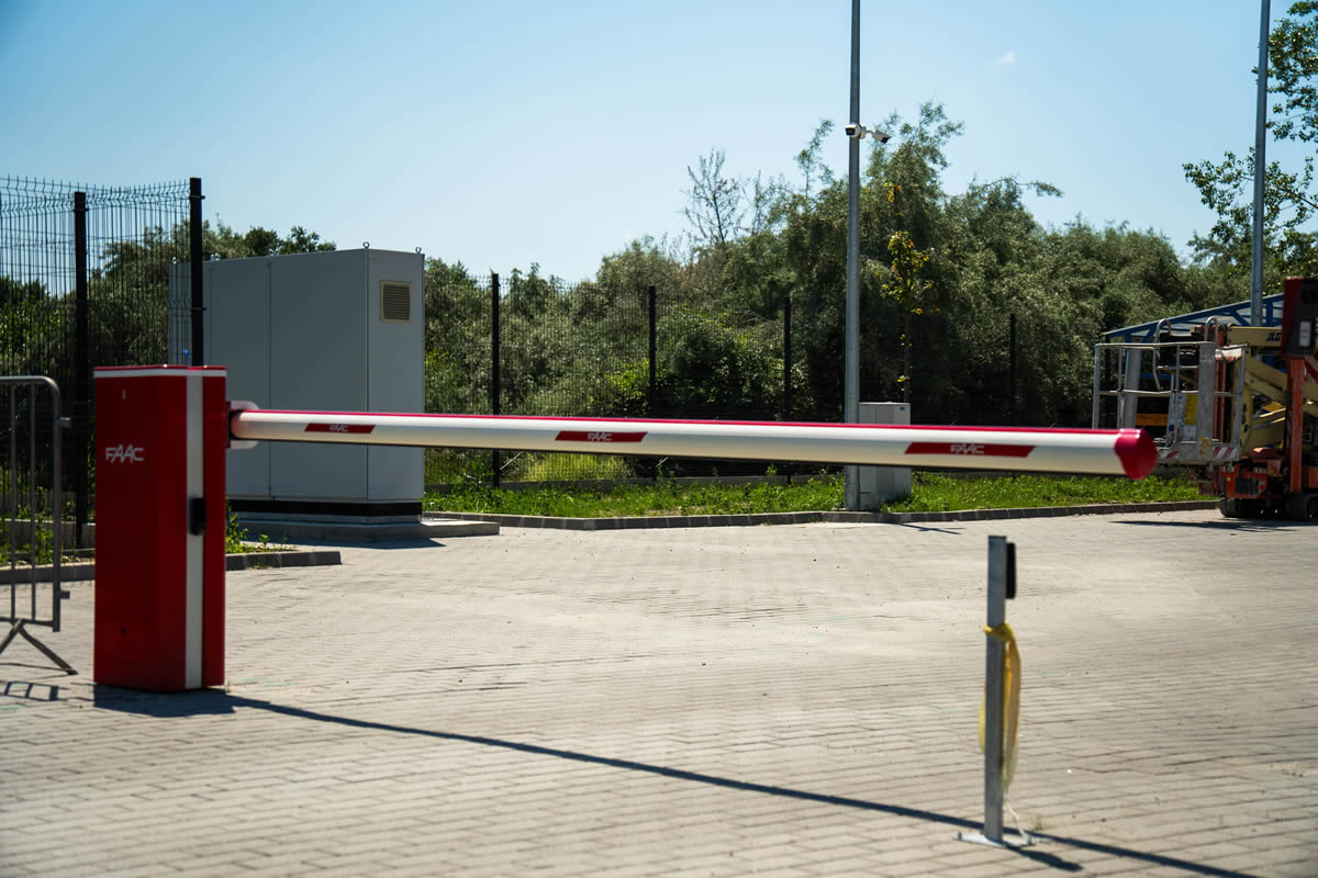 FAAC sorompó – PROFIRENT Gépkölcsönző, Budapest