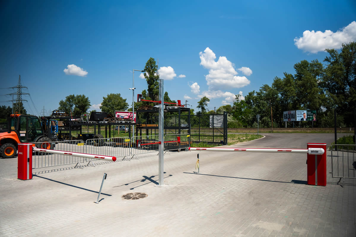 FAAC sorompó – PROFIRENT Gépkölcsönző, Budapest