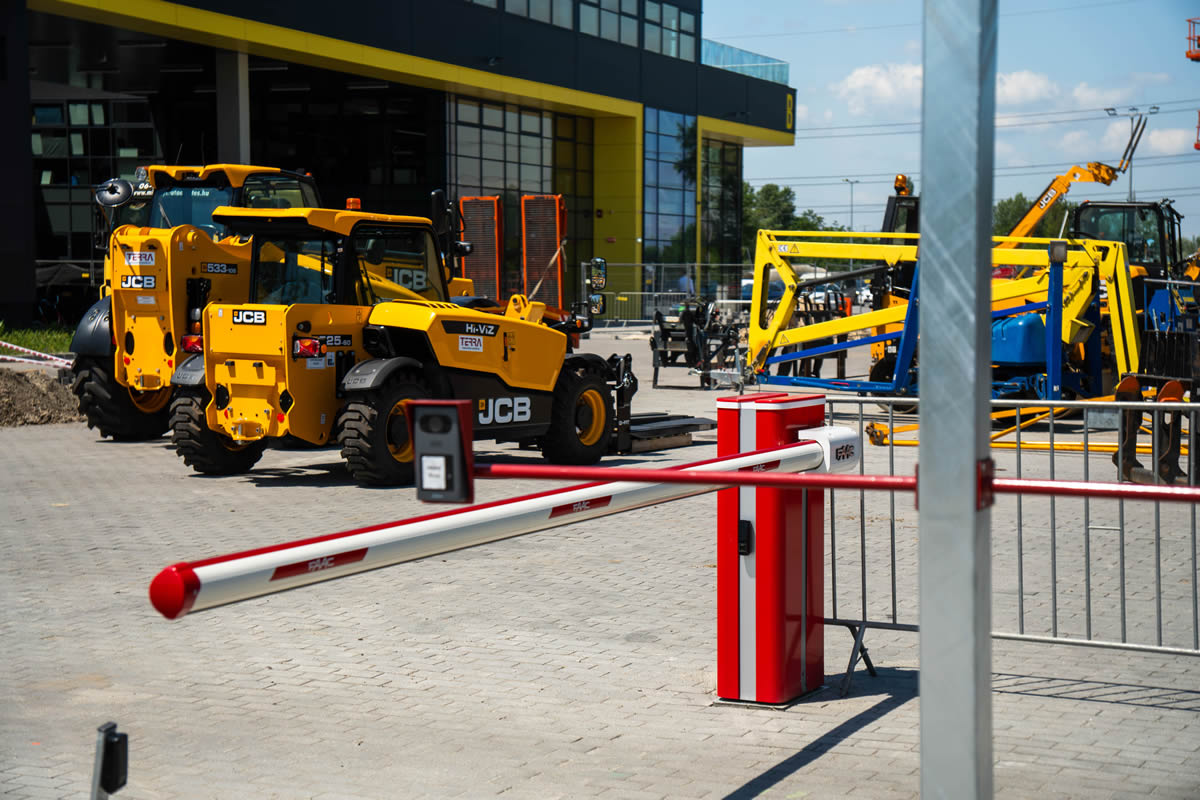 FAAC sorompó – PROFIRENT Gépkölcsönző, Budapest