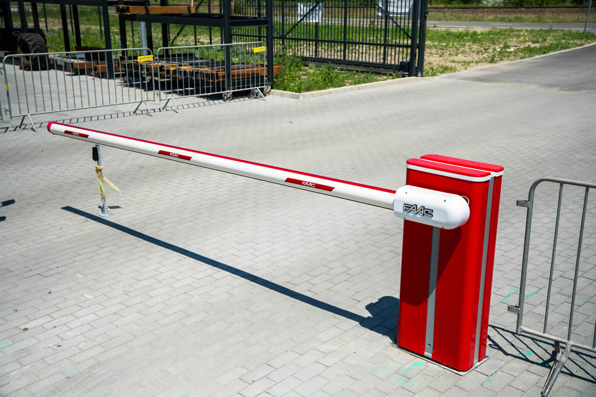 FAAC sorompó – PROFIRENT Gépkölcsönző, Budapest