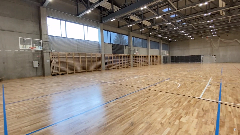 Grabo sportparketta a budai Ciszterci Szent Imre Gimnáziumban