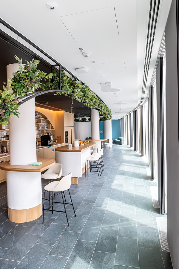 Knauf építőlemezek a Szervita Square Building belső tereiben