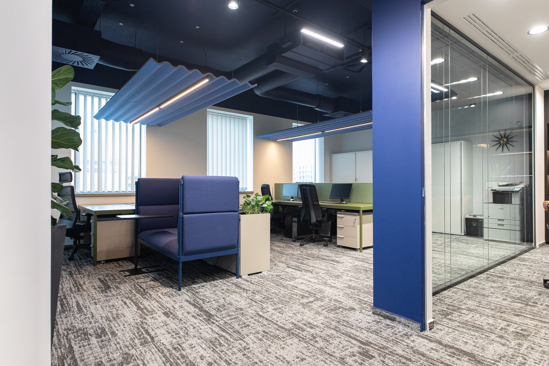 Gerflor és Milliken burkolatok az új Office Line irodában