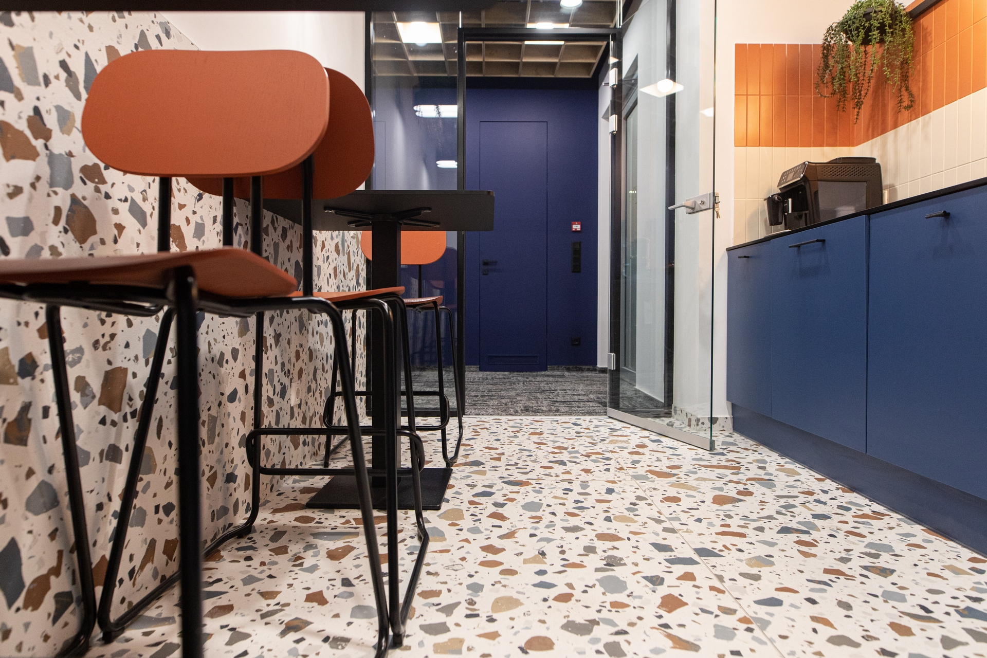 Gerflor és Milliken burkolatok az új Office Line irodában