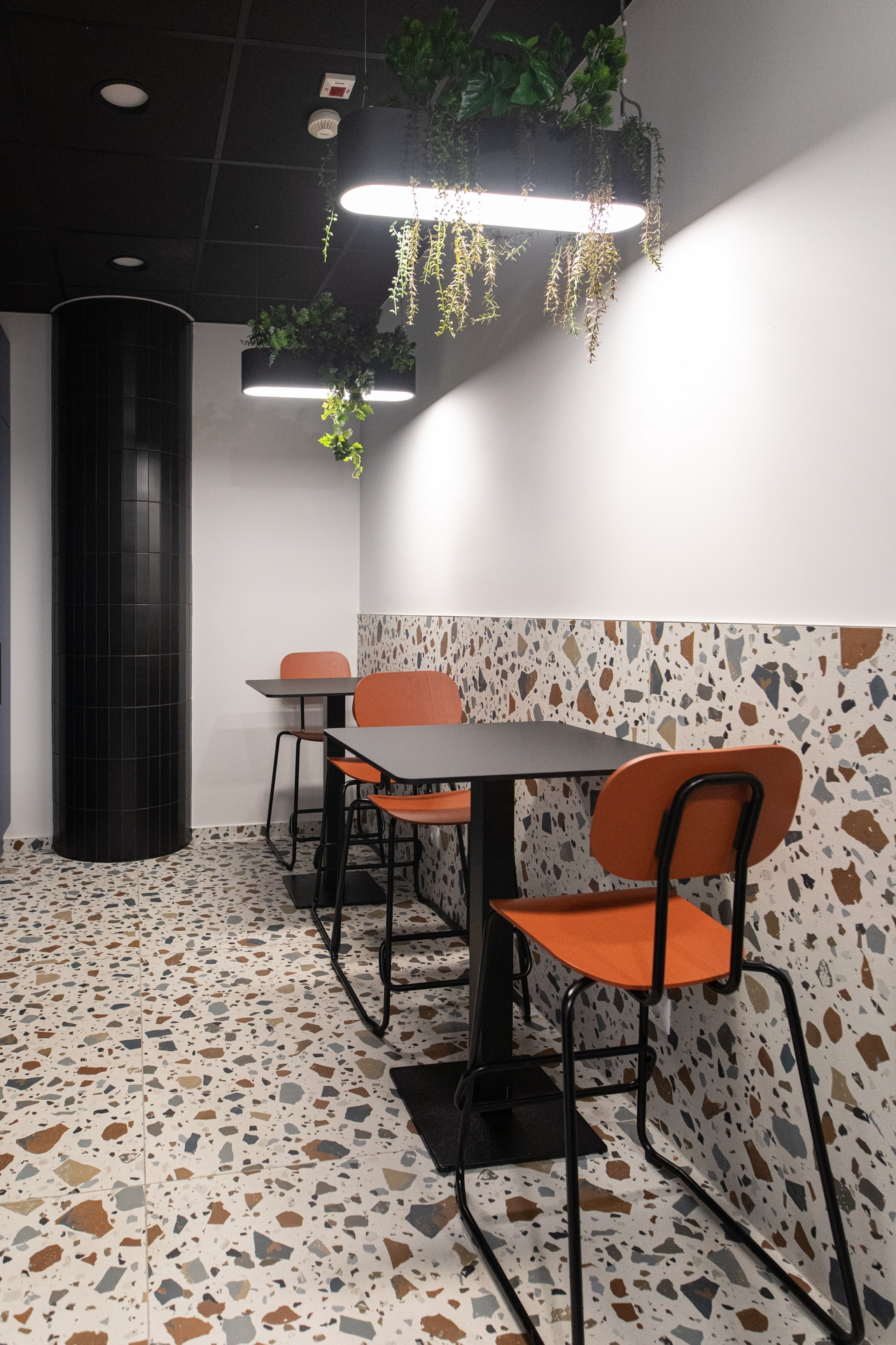 Gerflor és Milliken burkolatok az új Office Line irodában