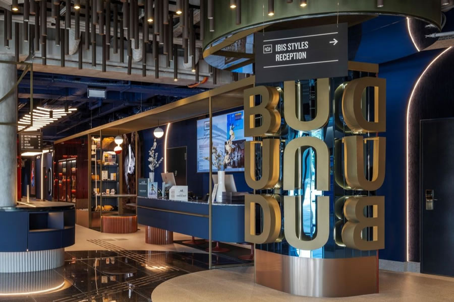 Tribe Budapest Airport Hotel a LAUFEN fürdőszobai megoldásaival