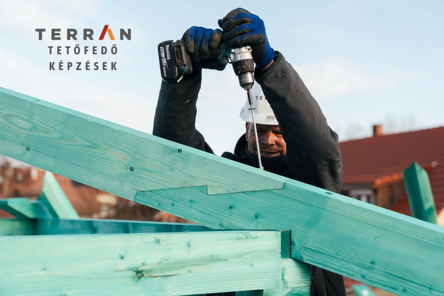 Terrán tetőfedő képzések 2026