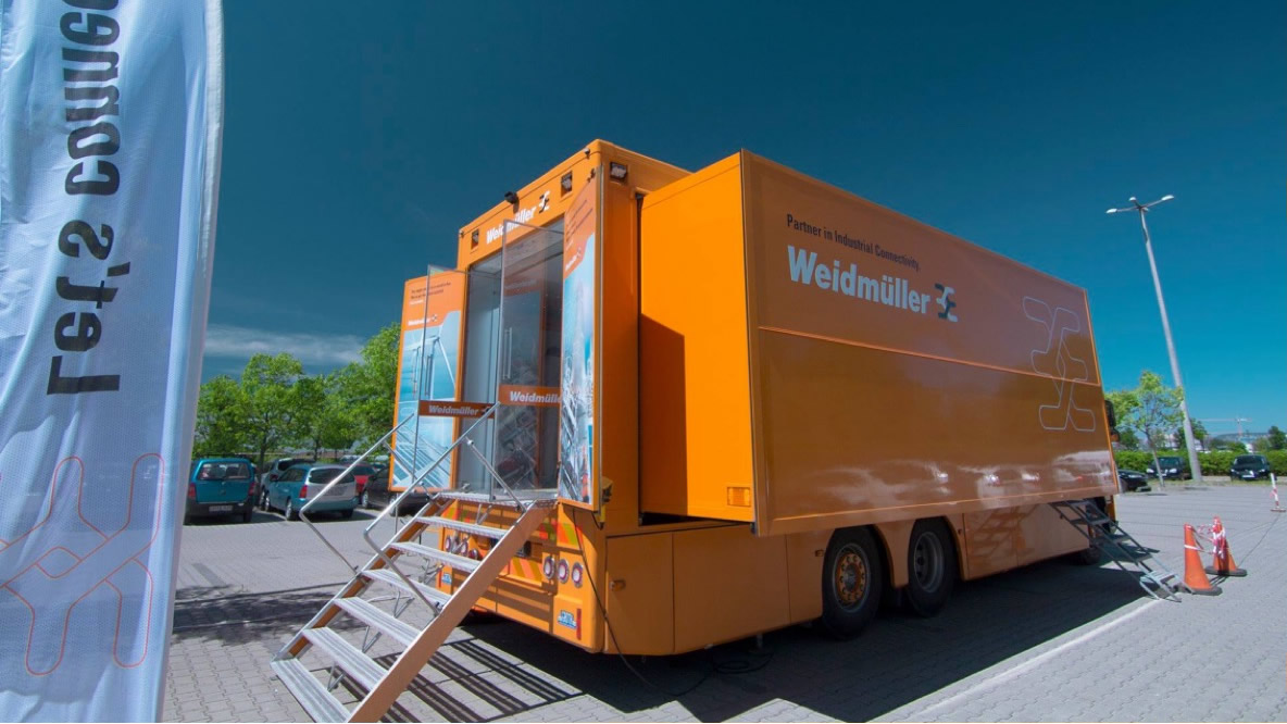 Kamionos Roadshow - Ismét Magyarországra látogat a Weidmüller kamionja