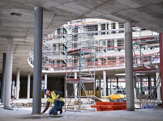 Bosch GLM 50-27 C Professional lézeres távolságmérő