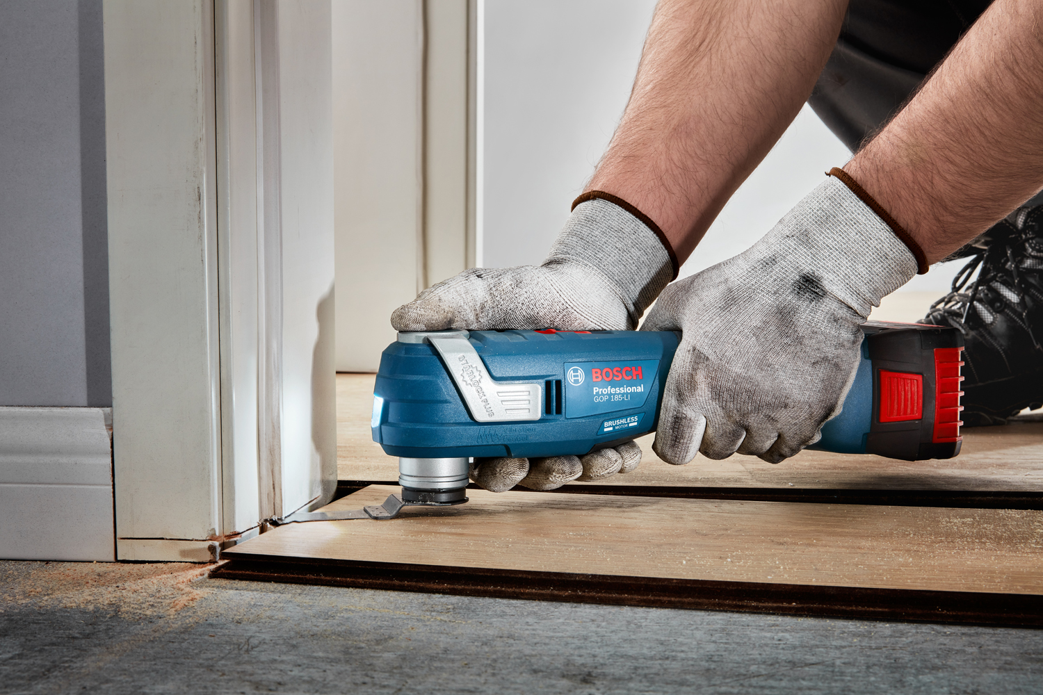Bosch GOP 185-LI Professional akkus multifunkciós vágószerszám