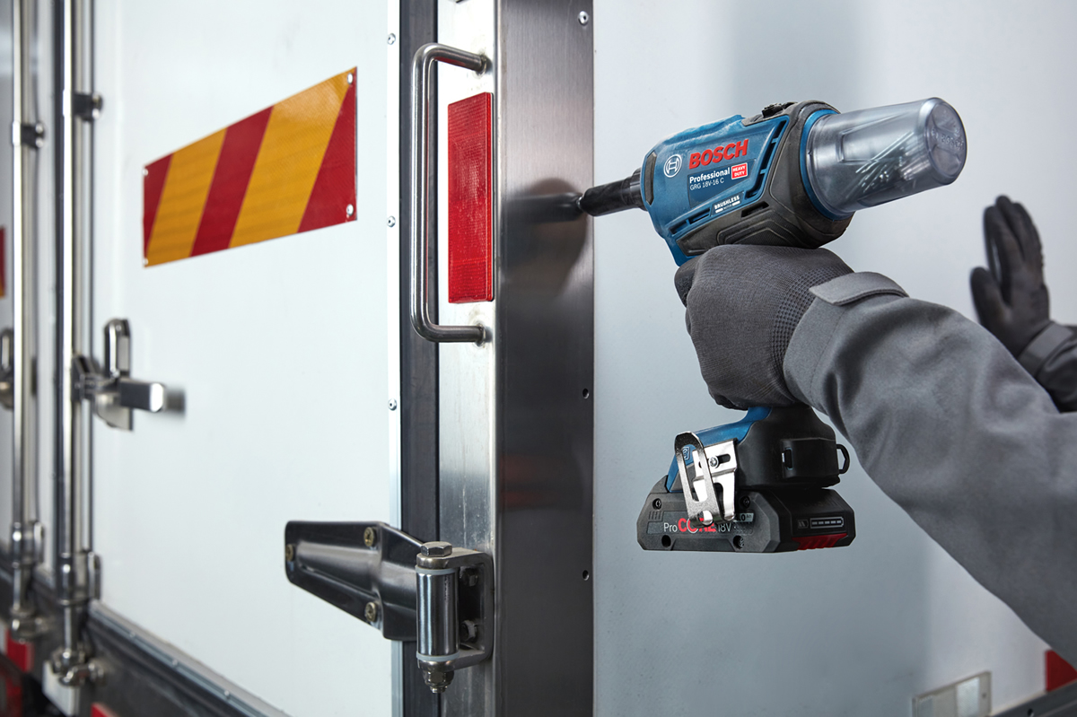 Bosch GRG 18V-16 C Professional akkus popszegecselő