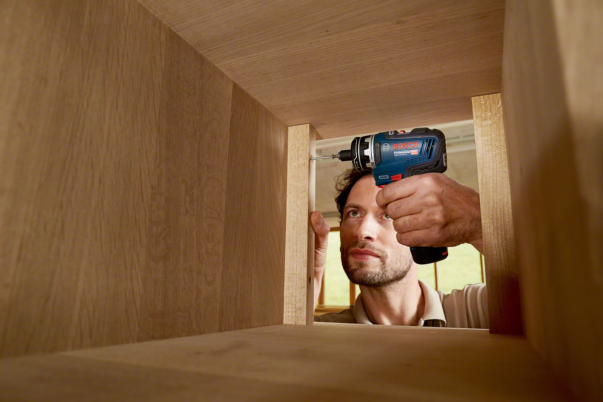 Bosch GSR 12V-35 FC Professional akkus fúrócsavarozó FlexiClick rendszerrel