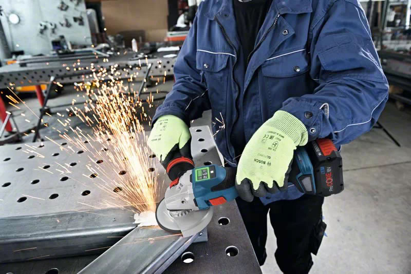 Bosch GWS 18V-15 SC Professional akkus sarokcsiszoló