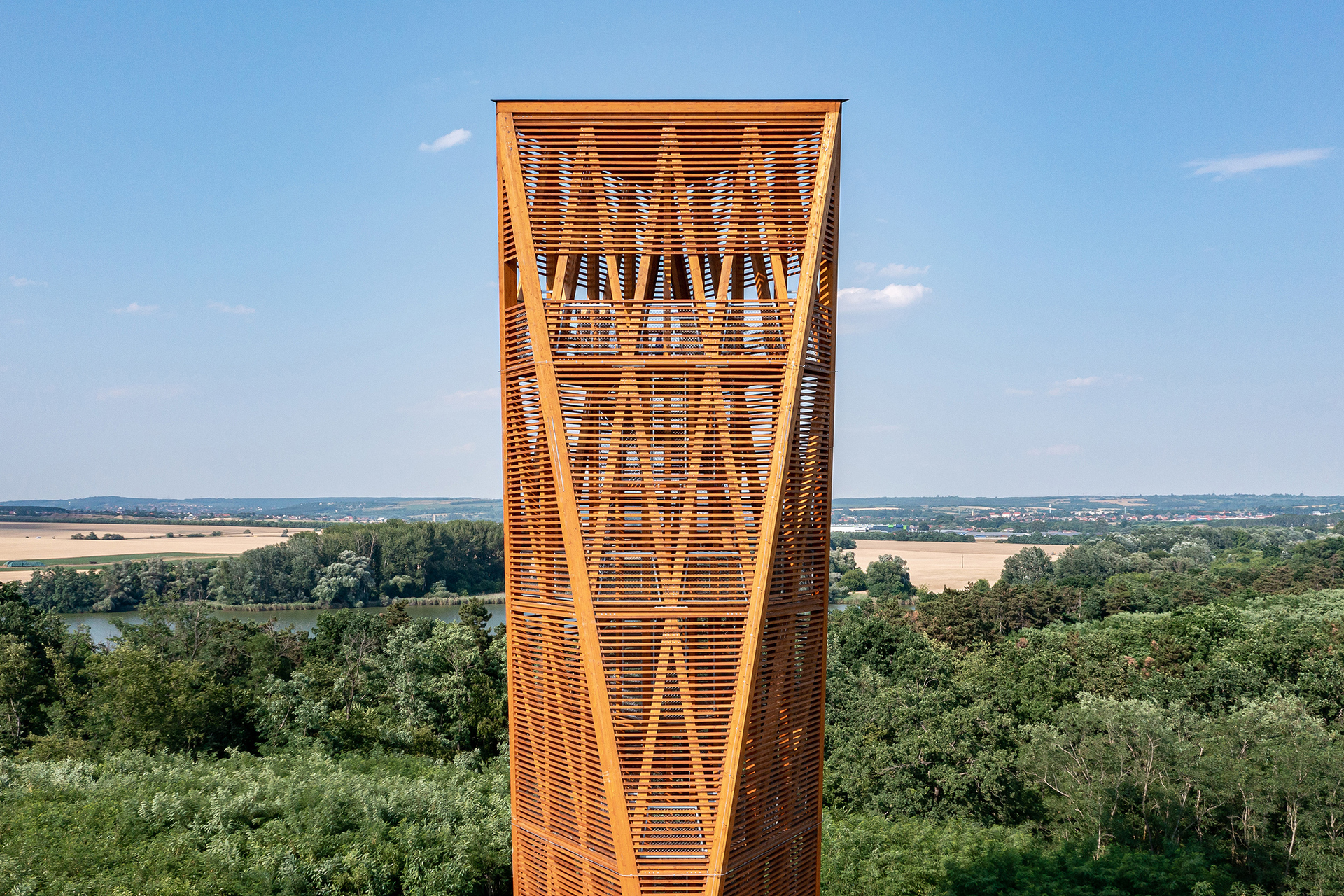 Naplás-tavi kilátó– építész: Robert Gutowski Architects – fotó: Hlinka Zsolt