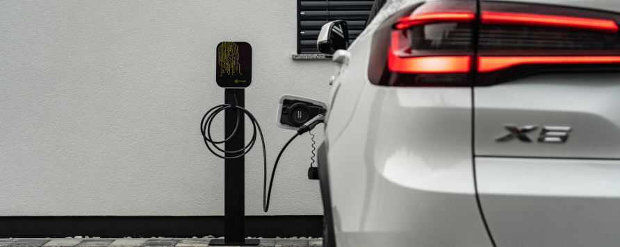 Hogyan válasszuk ki a megfelelő elektromos autótöltőt