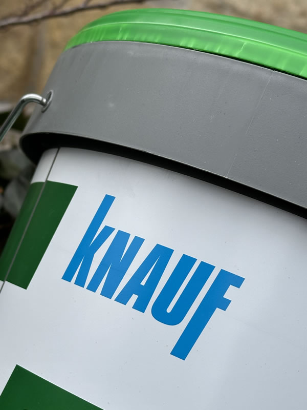 Knauf Fill&Finish és SuperFinish vödrök 70%-ban újrahasznosított műanyagból