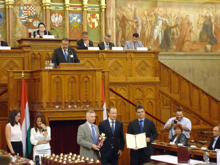 A Legrand Zrt. ismét a Magyar Termék Nagydíj díjazottak ...