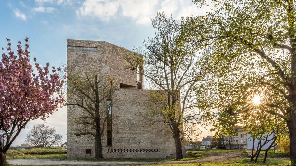 A MÉD 2021 Europa Design belsőépítészeti különdíját Álmosdi Árpád és Csendes Mónika nyerte