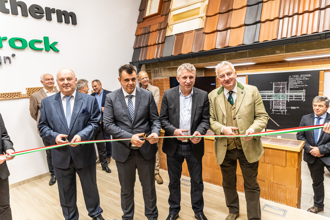 Modern szaktanteremmel bővült a Vásárhelyi Pál Technikum