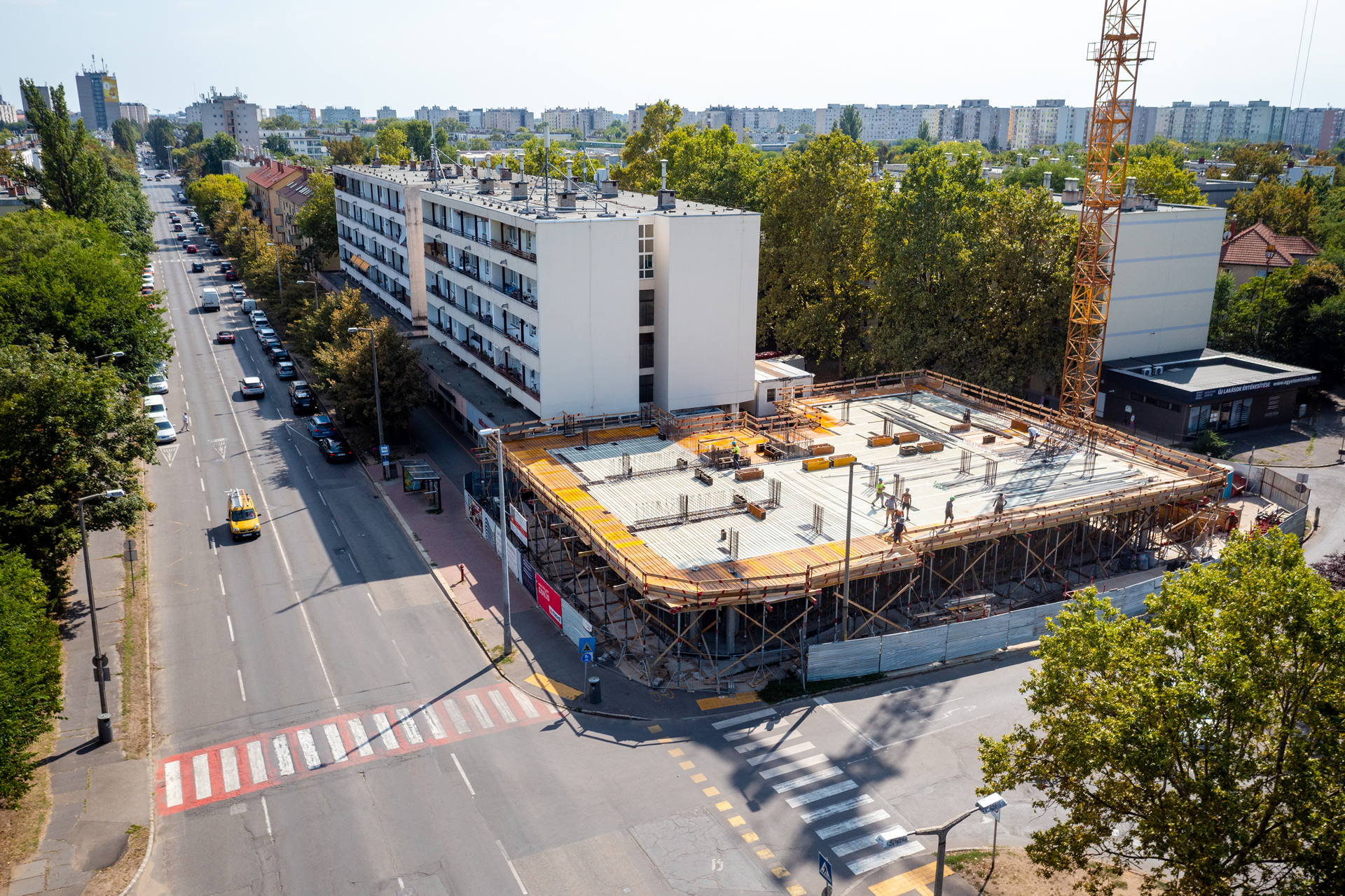 Környezettudatosan összeállított zsalupark a MEVA műanyag zsaluhéj-technológiájára alapozva