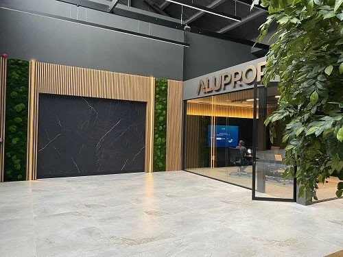 Új showroom az Aluprof bielsko-bialai központjában