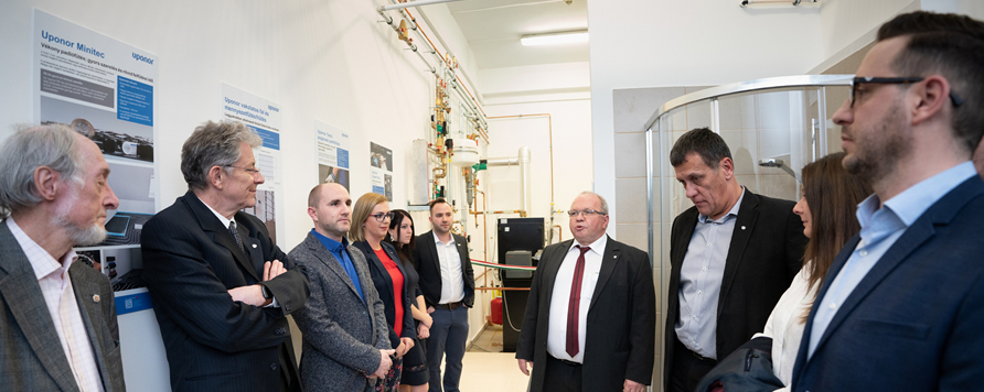 Megnyílt az „Uponor Labor” a Pécsi Tudományegyetemen