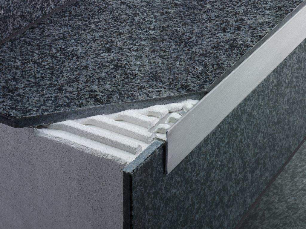 SCHIENE-STEP/-STEP-EB 3