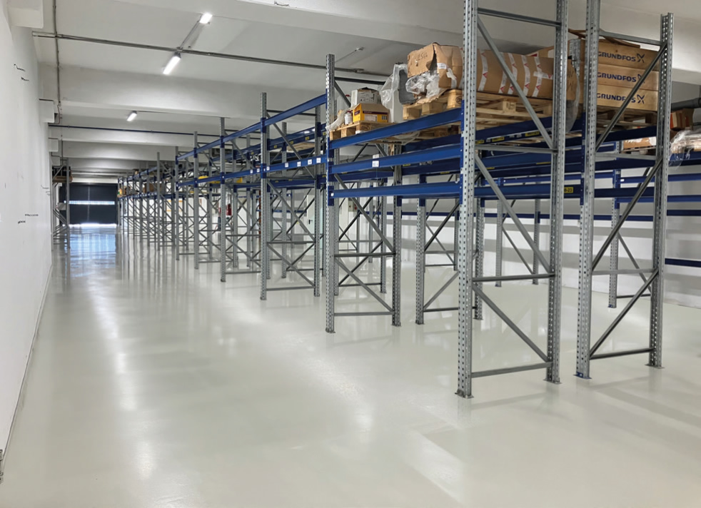 Sikafloor®-2510 W multifunkciós epoxi padlóbevonat
