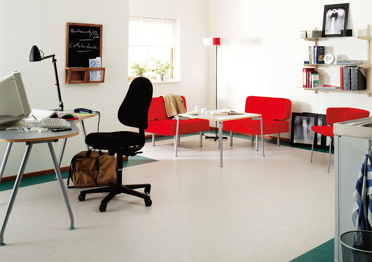 Standard Plus homogén PVC burkolóanyag - Standard Sand Light