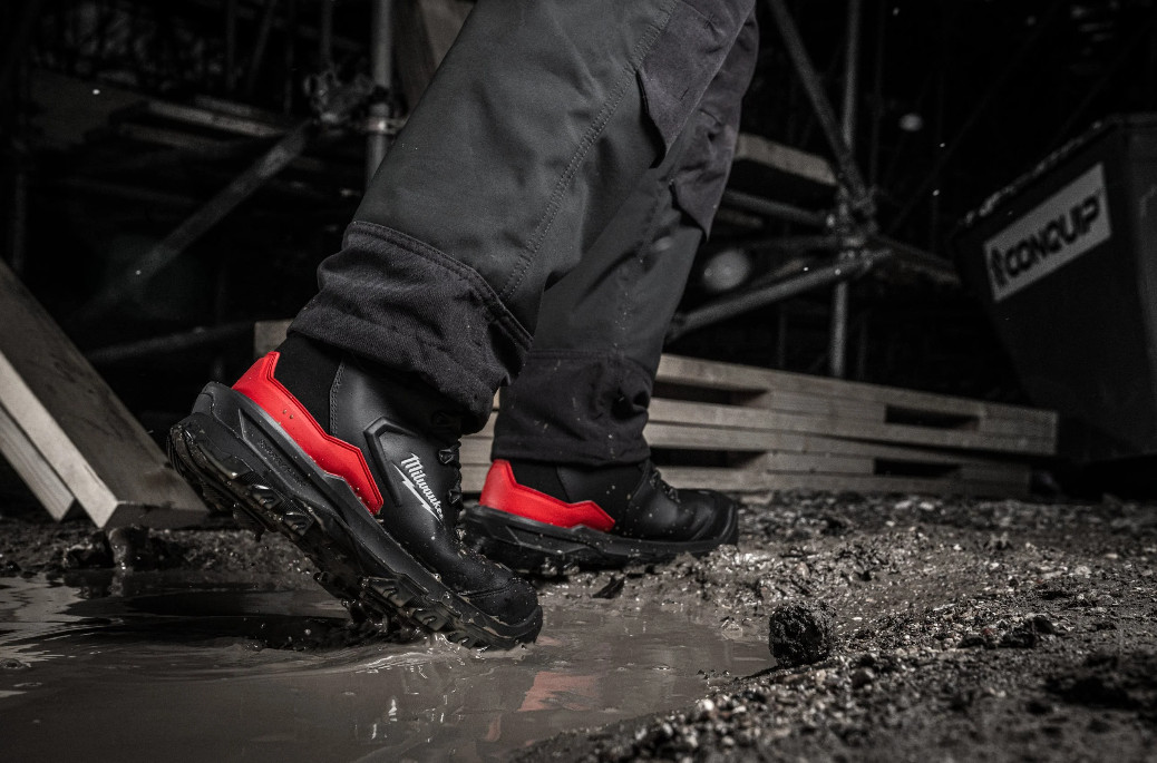 MILWAUKEE Armourtred™ bőr védőbakancs BOA S7S CI HRO SCFOLG SR