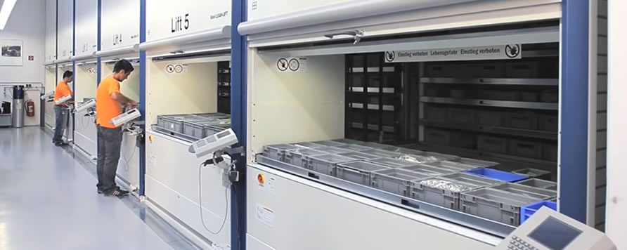 Automatikus RFID szerszám- és alkatrészkövetés a Hänel Lean-Lift raktárrendszeren